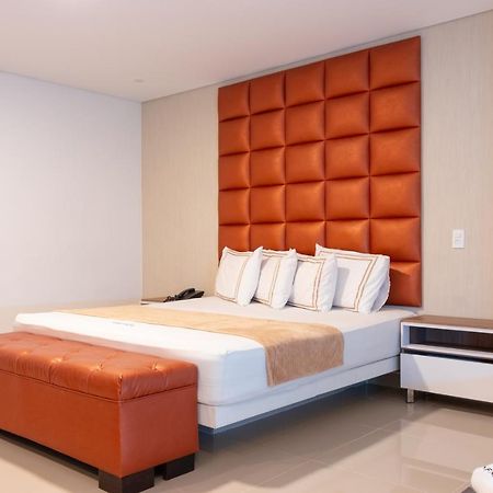 Infinity Hotel Medellín Buitenkant foto