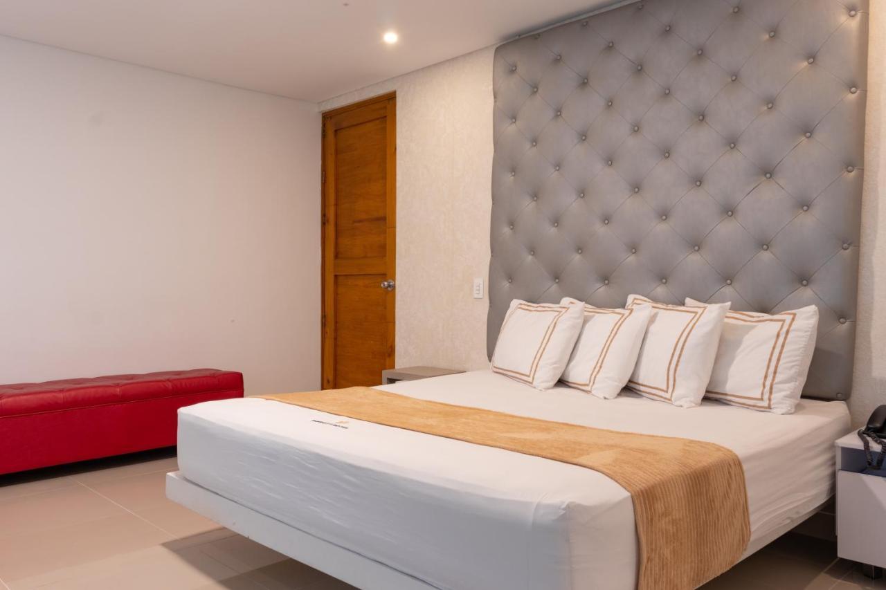 Infinity Hotel Medellín Buitenkant foto