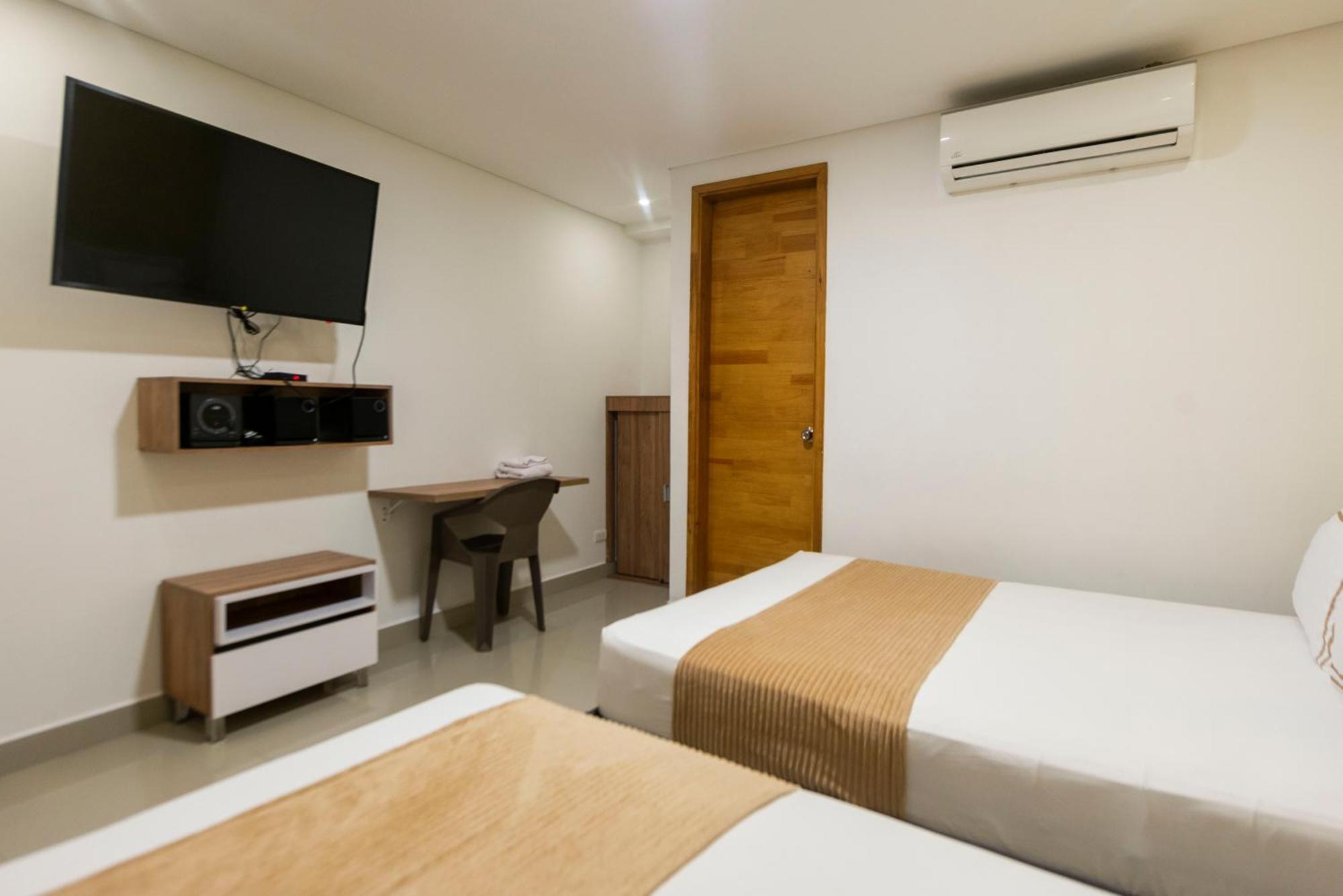 Infinity Hotel Medellín Buitenkant foto