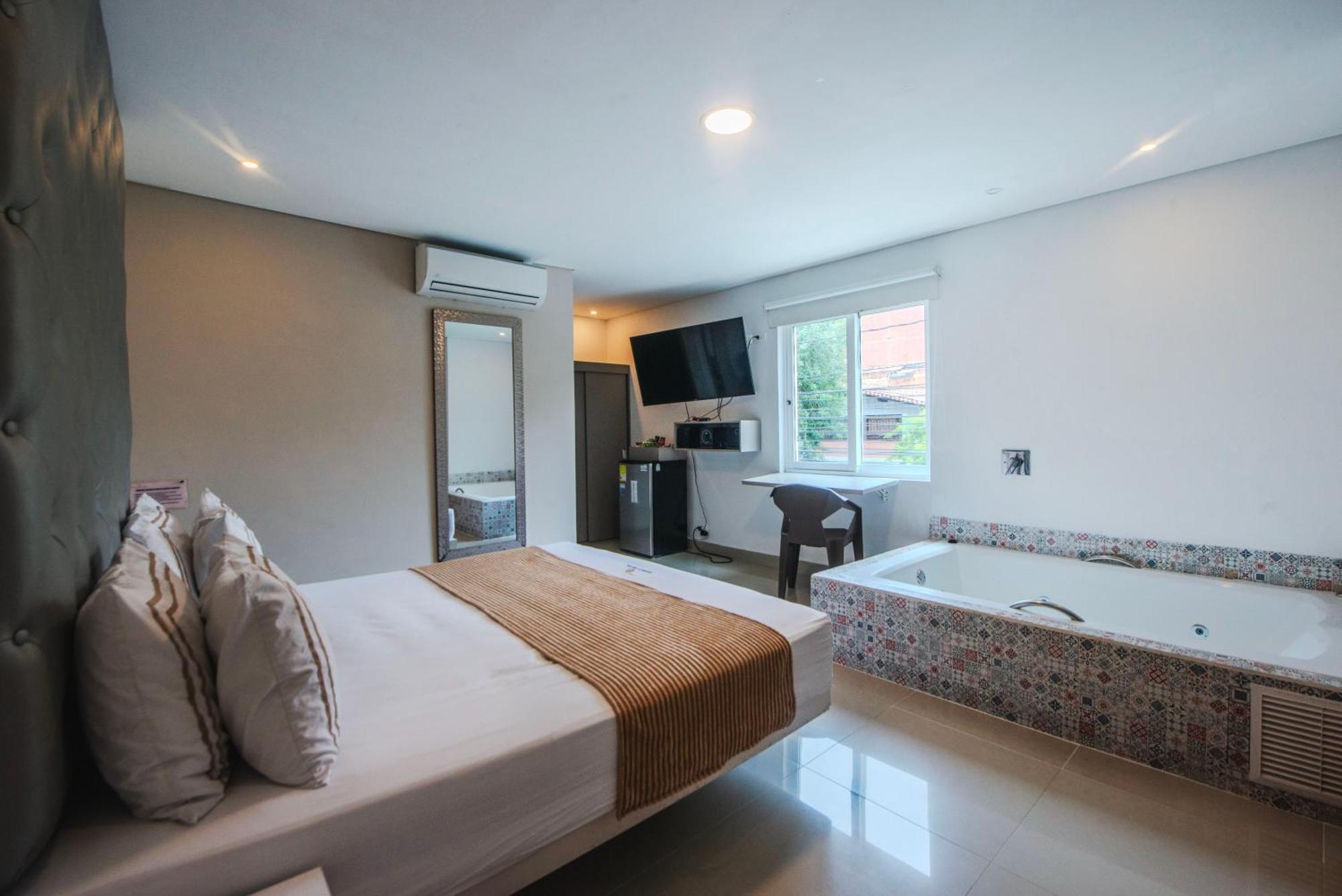 Infinity Hotel Medellín Buitenkant foto