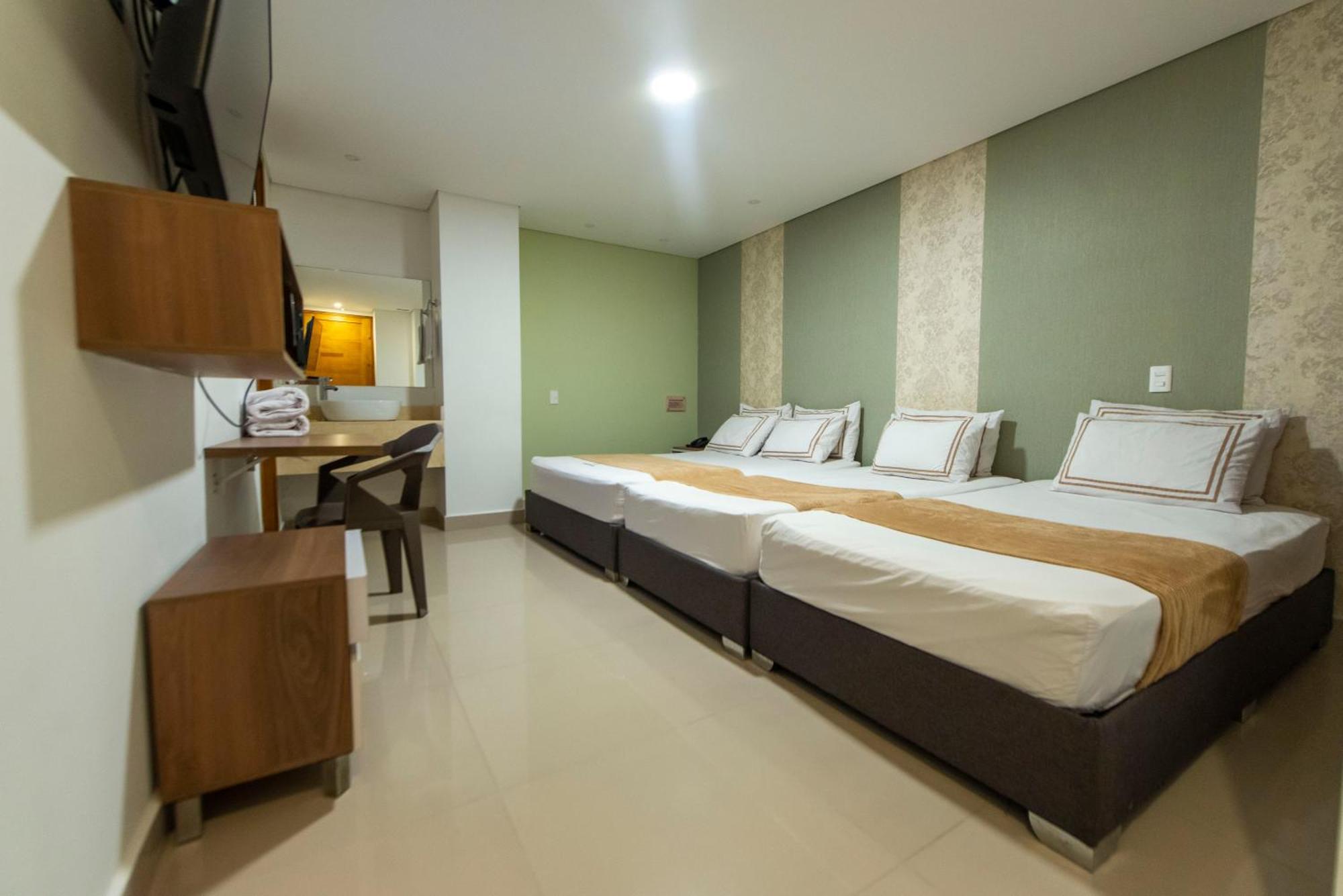 Infinity Hotel Medellín Buitenkant foto
