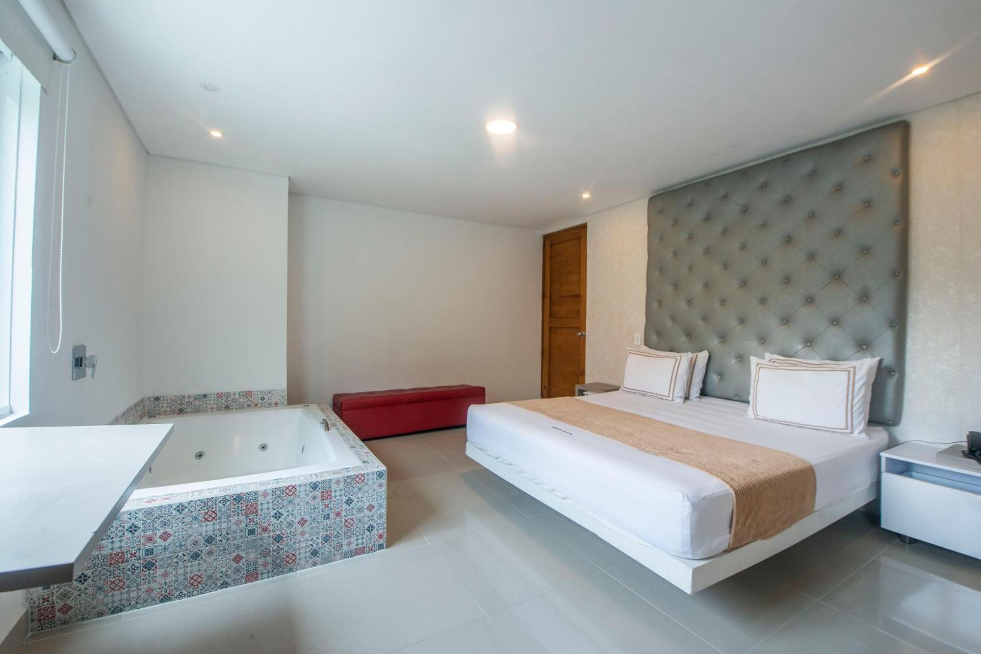Infinity Hotel Medellín Buitenkant foto